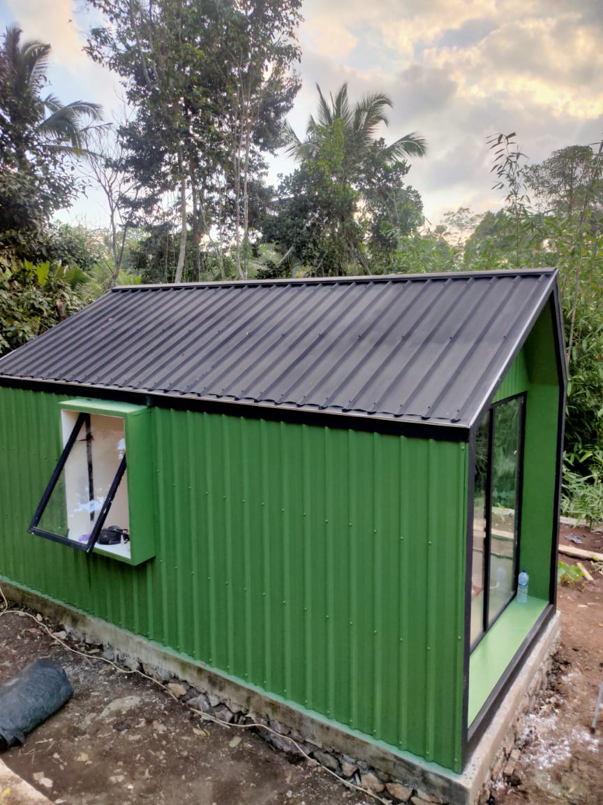 Caseea gable cabin exterior